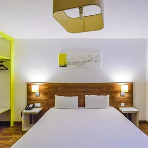 *** Hotel The Originals Résidence, Grenoble Francia