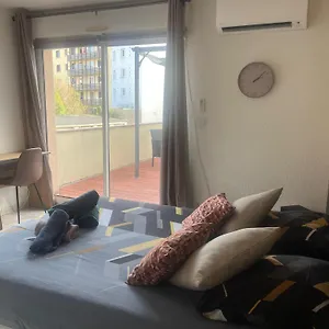 Climatisé Et Grande Terrasse Centre Apartamento