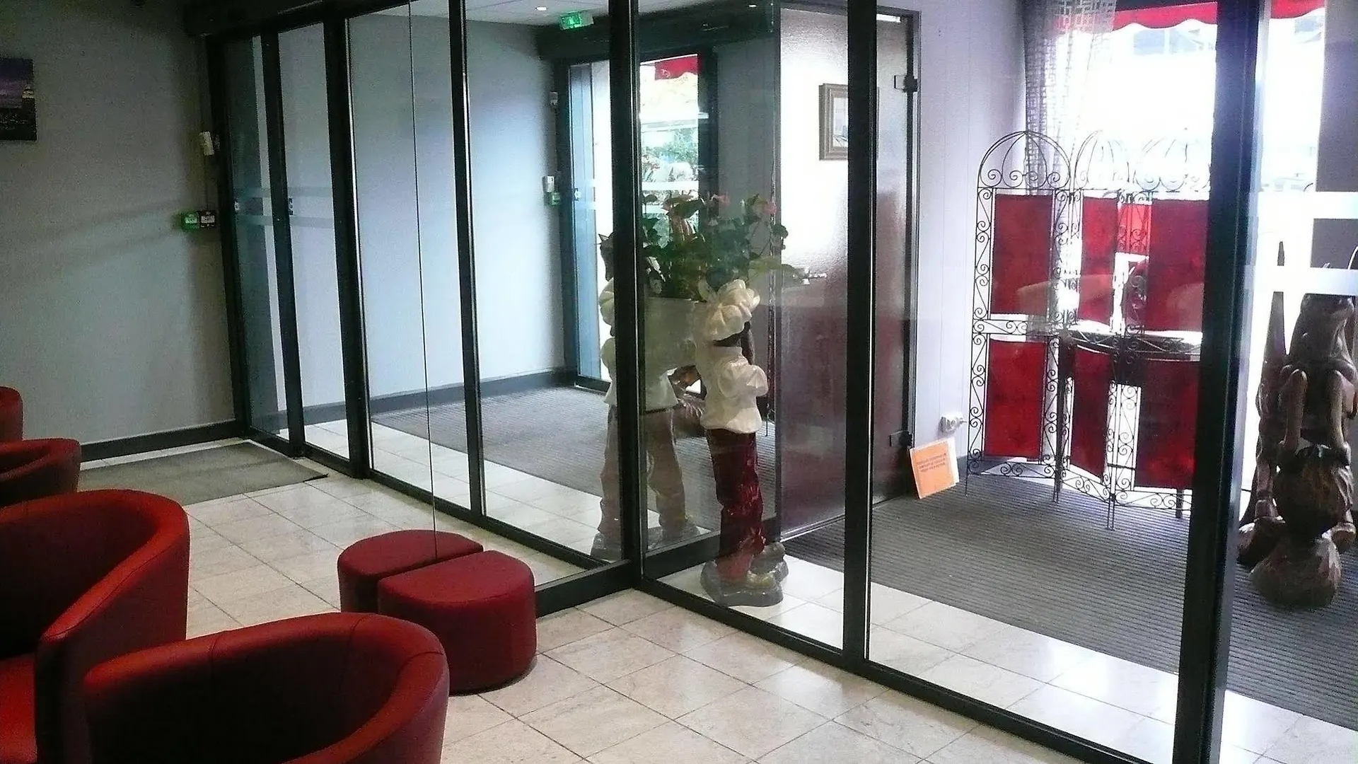 ***  Hotel L'Europeen Ταρμπ Γαλλία